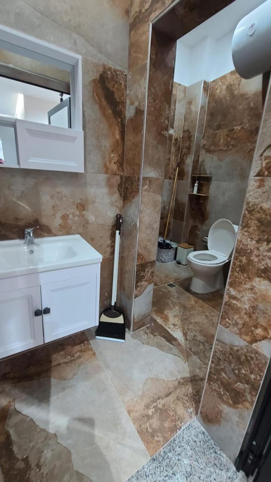 Guest House Tian & Hojz Durres Exterior photo